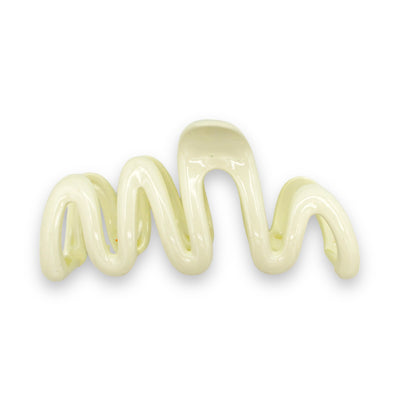 Wavy Hair Claw