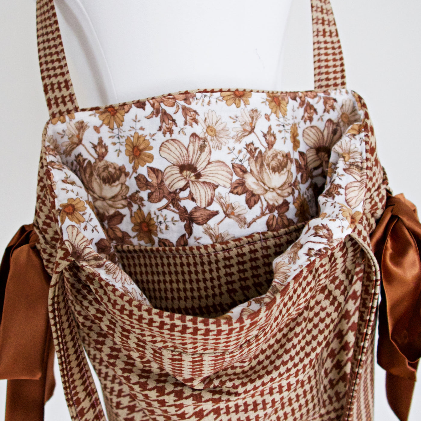 Persy Bow Tote Bag